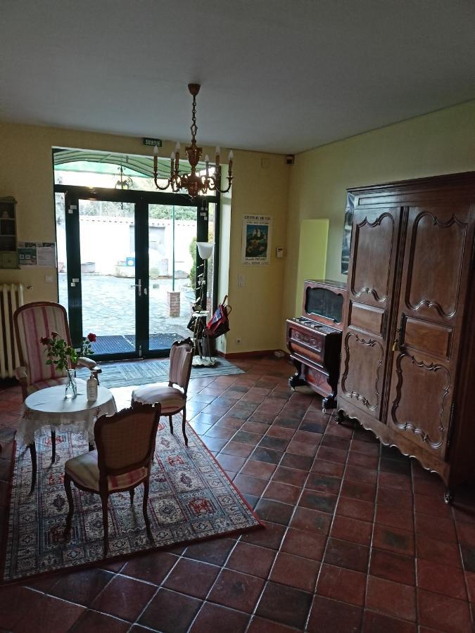 Veyre-Monton Au Fond De La Cour B&B 외부 사진