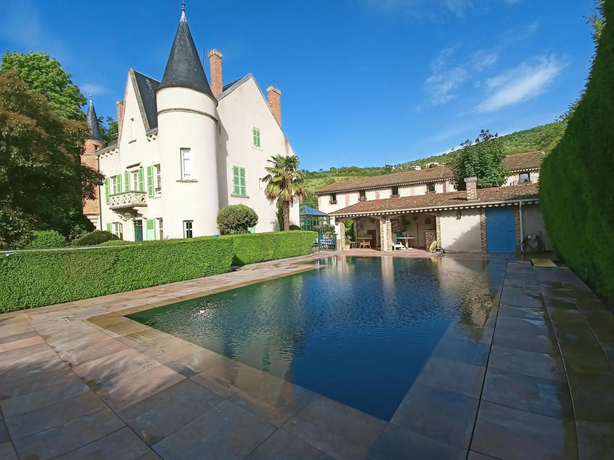Veyre-Monton Au Fond De La Cour B&B 외부 사진