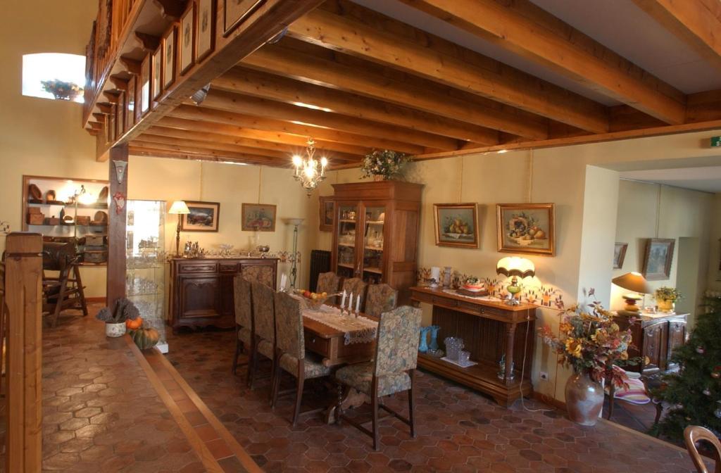 Veyre-Monton Au Fond De La Cour B&B 외부 사진