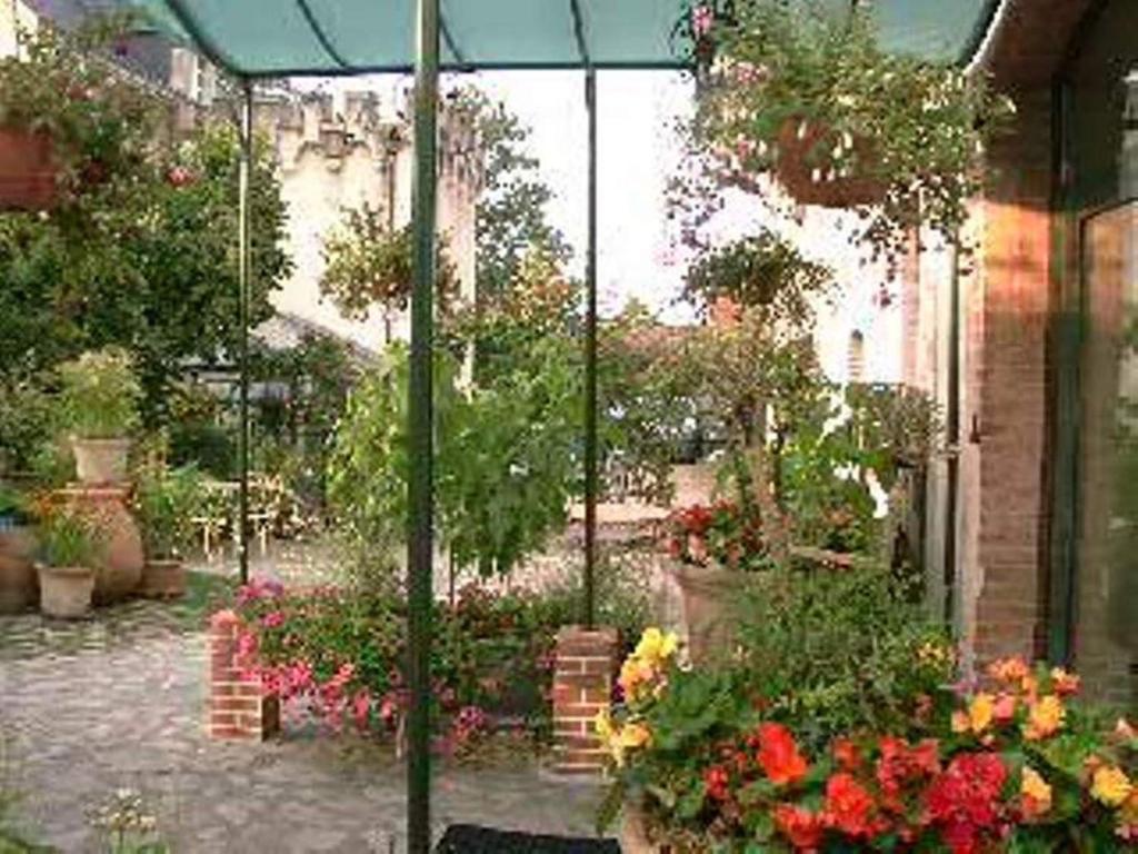 Veyre-Monton Au Fond De La Cour B&B 외부 사진