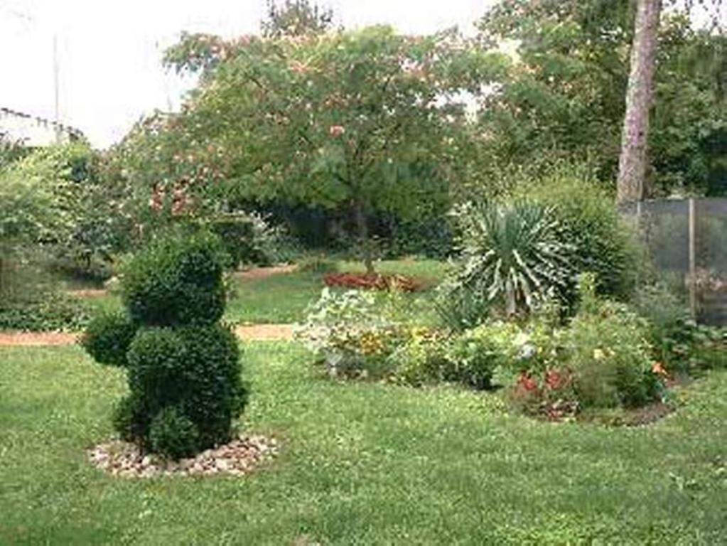 Veyre-Monton Au Fond De La Cour B&B 외부 사진