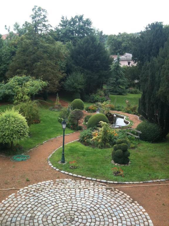 Veyre-Monton Au Fond De La Cour B&B 외부 사진